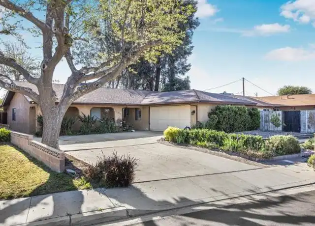 Property at 624 S Franklin St, Hemet, CA, 92543, 3 beds, 2 baths, [object Object]