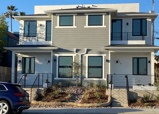 Property at 214 Imperial Beach Blvd, Imperial Beach, CA, 91932, 2 beds, 2.5 baths, [object Object]
