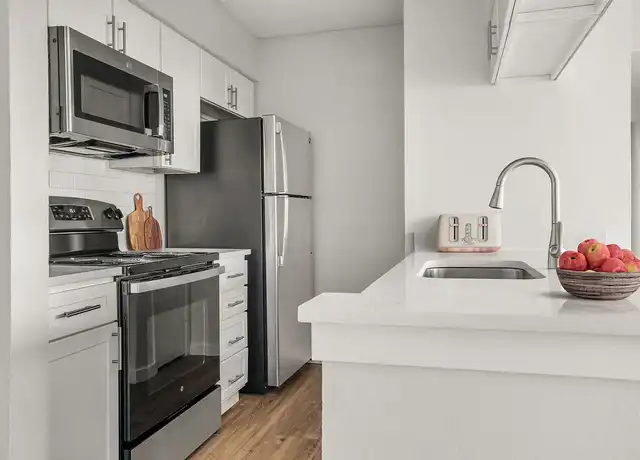 Property at 1802 Wimbledon Oaks Ln, Arlington, TX, 76017, 1 bed, 1 bath, [object Object]
