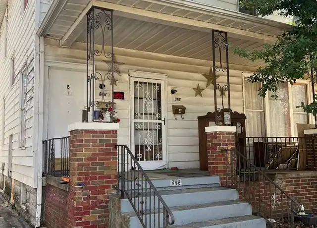 Property at 848 N 7th St Apt 1A, Springfield, IL, 62702, 3 beds, 1 bath, [object Object]