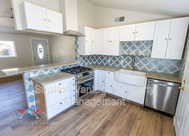 Property at 3120 N 38th St Unit C, Phoenix, AZ, 85018, 2 beds, 1 bath, [object Object]