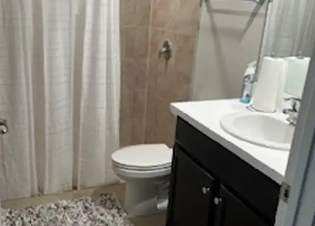 Property at 517 SW Ray Ave, Port Saint Lucie, FL, 34983, 1 bed, 1 bath, [object Object]