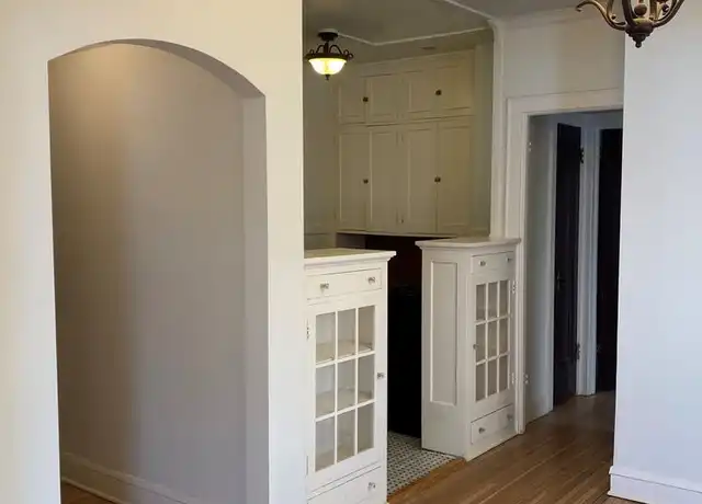 Property at 4233 Nicollet Ave Unit 7, Minneapolis, MN, 55409, 1 bed, 1 bath, [object Object]