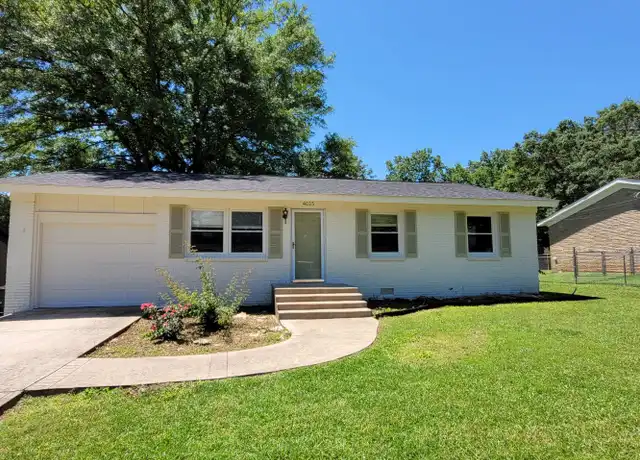 Property at 4015 Centaur Blvd SW, Huntsville, AL, 35805, 3 beds, 2 baths, [object Object]