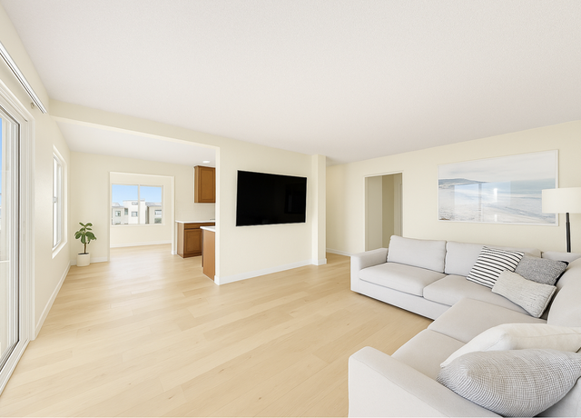 Photo of 2124 Hermosa Ave Unit 4, Hermosa Beach, CA 90254