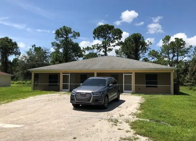 Property at 4733 30th St SW, Lehigh Acres, FL, 33973, 3 beds, 2 baths, [object Object]