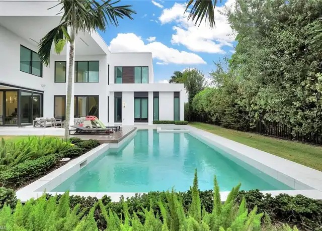 Property at 641 Starboard Dr, Naples, FL, 34103, 4 beds, 5 baths, [object Object]