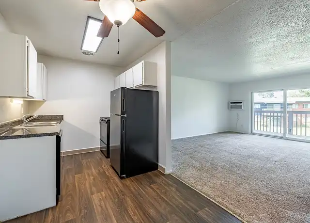 Property at Cedar Creek Apartments - 4394 Okemos Rd, Okemos, MI, 48864, 1 bed, 1 bath, [object Object]