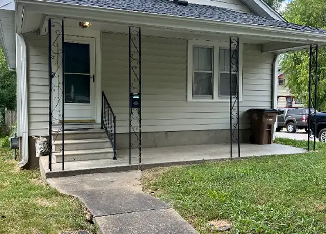 Property at 121 N Park Ave, Cape Girardeau, MO, 63701, 3 beds, 2 baths, [object Object]
