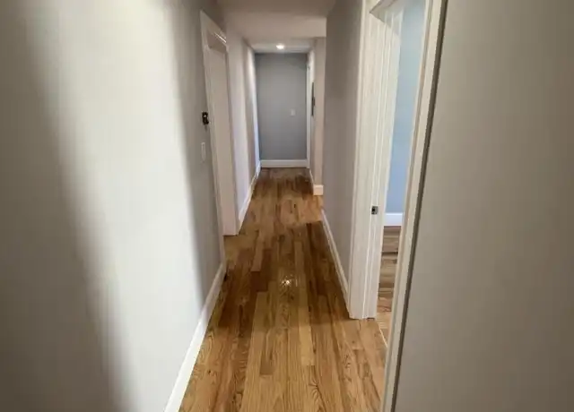 Property at 313 Oxford St, Cambridge, MA, 02140, 2 beds, 1 bath, [object Object]