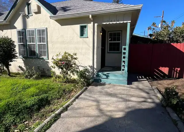 Property at 2016 17th St, Sacramento, CA, 95818, 2 beds, 2 baths, [object Object]