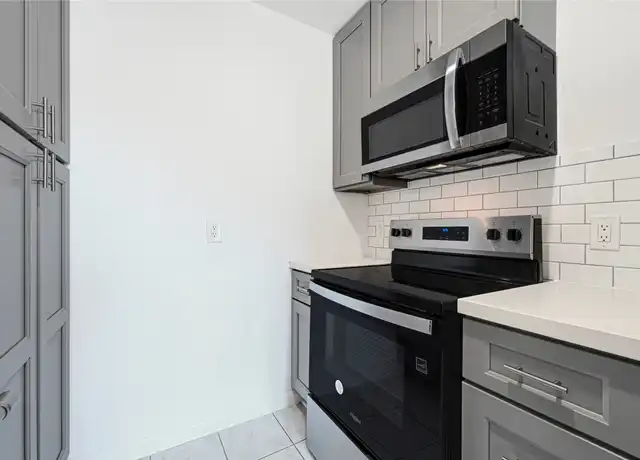 Property at 5718 Eskridge St Unit 8, Houston, TX, 77023, 1 bed, 1 bath, [object Object]