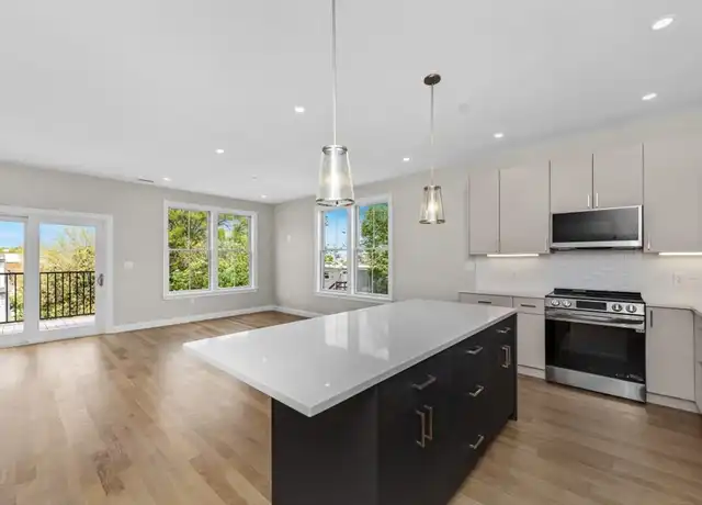 Property at 40 Waverly St Unit 2, Boston, MA, 02135, 4 beds, 3 baths, [object Object]