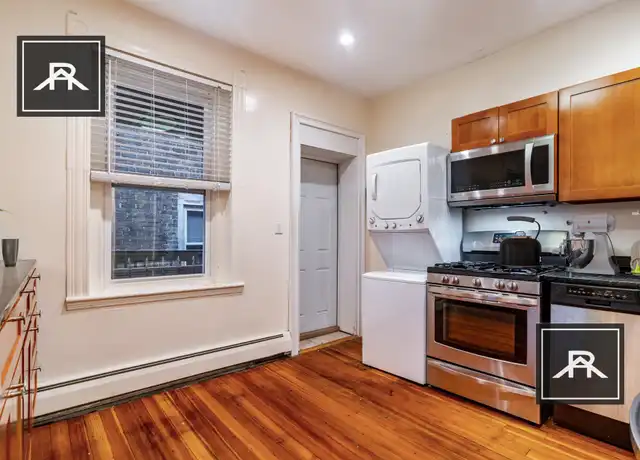 Property at 128 Day St Unit 2, Jamaica Plain, MA, 02130, 4 beds, 1 bath, [object Object]