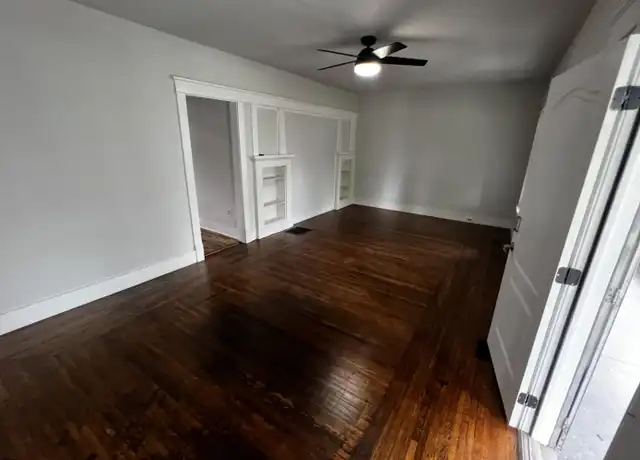 Property at 3162 S 3rd St, Louisville, KY, 40214, 4 beds, 2 baths, [object Object]