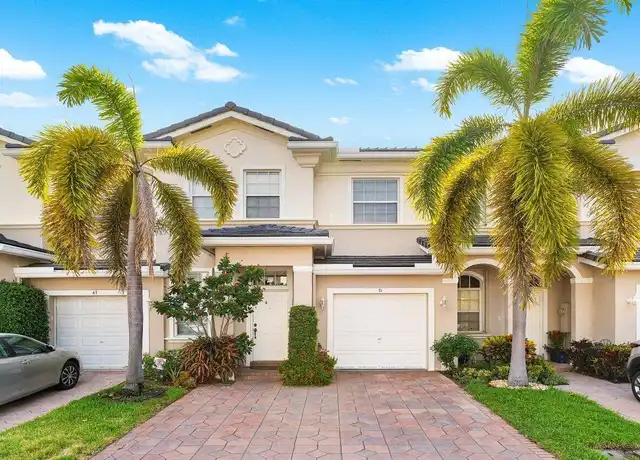 Property at 71 Legacy Ct, Delray Beach, FL, 33445, 3 beds, 2.5 baths, [object Object]