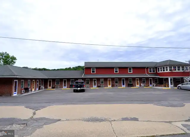 Property at 268 Wilkes St #8, Berkeley Springs, WV, 25411, 0 beds, 1 bath, [object Object]