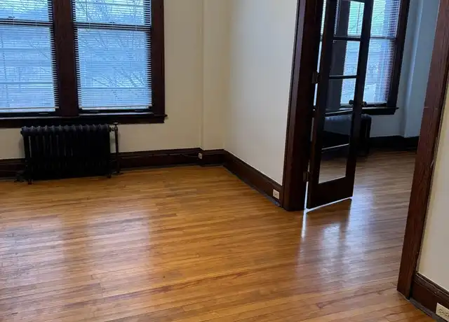 Property at 1786 Hennepin Ave S Unit 28, Minneapolis, MN, 55403, 1 bed, 1 bath, [object Object]