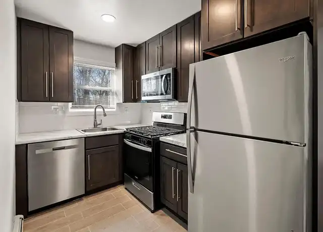 Property at Gables Apartments - 113 Walnut St, Neptune, NJ, 07753, 1 bed, 1 bath, [object Object]
