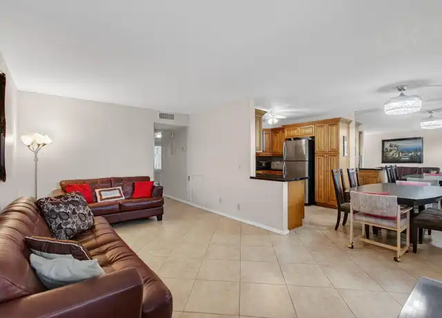 Property at 3038 Hythe C, Boca Raton, FL, 33434, 2 beds, 2 baths, [object Object]