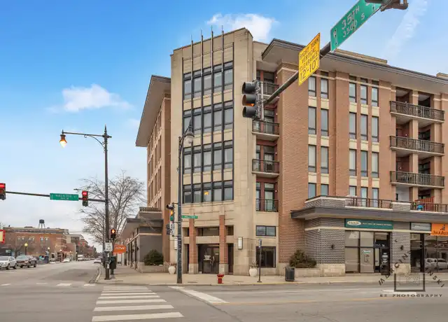 Property at 3450 S Halsted St, Chicago, IL, 60608, 2 beds, 2 baths, [object Object]
