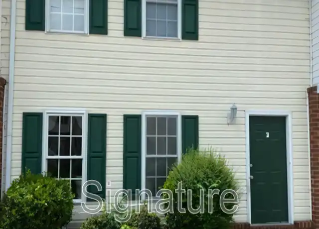 Property at 555 Fairfax Ave Unit F 555-F, Colonial Heights, VA, 23834, 2 beds, 1.5 baths, [object Object]