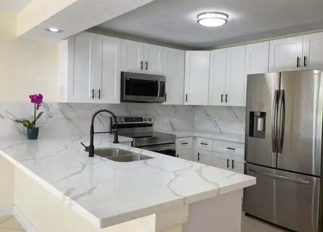 Property at 8069 Boca Rio Dr, Boca Raton, FL, 33433, 3 beds, 2.5 baths, [object Object]