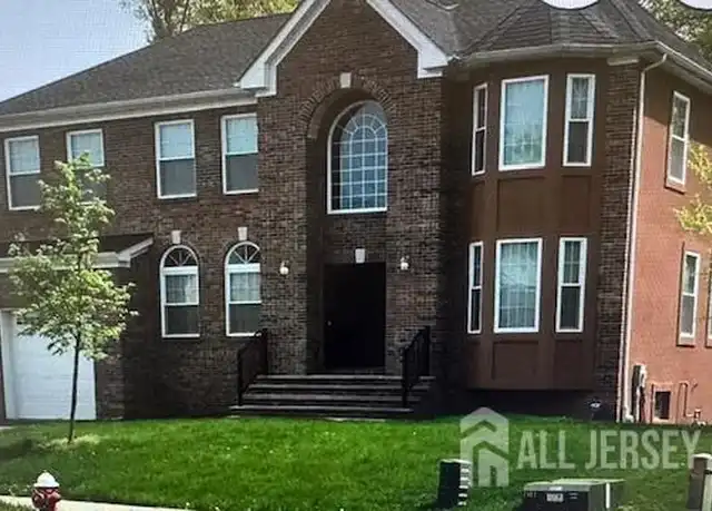 Property at 10 Balzano Ct, Edison, NJ, 08817, 5 beds, 3 baths, [object Object]
