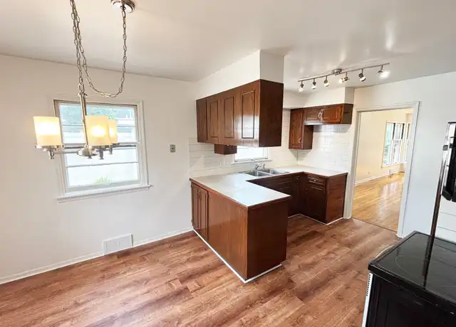 Property at 3720 Quebec Ave S, Minneapolis, MN, 55426, 3 beds, 2 baths, [object Object]