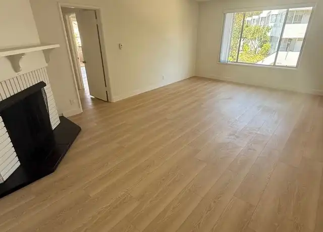 Property at 11000 Ophir Dr Unit 0D, Los Angeles, CA, 90024, 2 beds, 1 bath, [object Object]