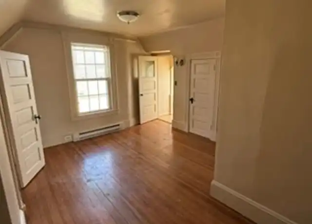 Property at 380 Grove St Unit 5, Chicopee, MA, 01020, 2 beds, 1 bath, [object Object]