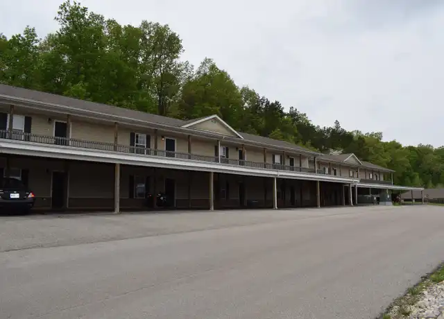 Property at 16711 Hunters Ridge Ln Unit C, St Robert, MO, 65584, 1 bed, 1 bath, [object Object]