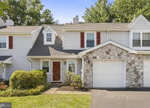 Property at 424 Revere Dr, Southampton, PA, 18966, 2 beds, 2.5 baths, [object Object]