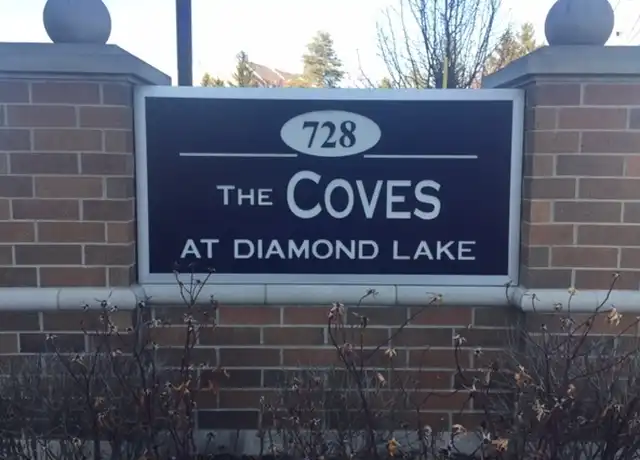 Property at 728 N Diamond Lake Rd #412, Mundelein, IL, 60060, 1 bed, 1 bath, [object Object]