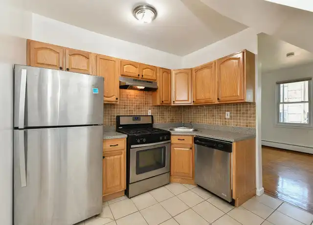 Property at 3709 John F. Kennedy Blvd Unit 3, Jersey City, NJ, 07307, 2 beds, 1 bath, [object Object]