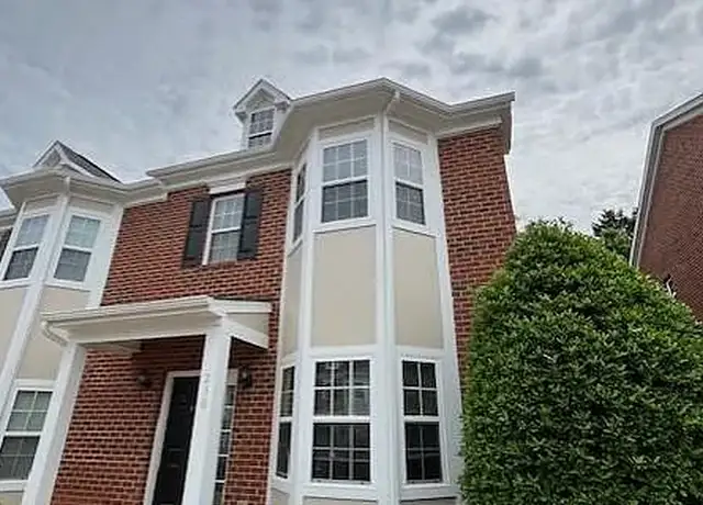 Photo of 204 Molly Ct, Cary, NC 27511