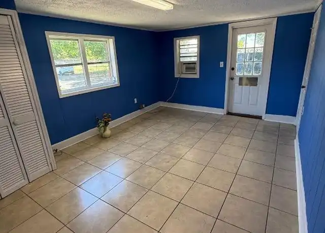 Property at 4235 Norwich St, Brunswick, GA, 31520, 1 bed, 1 bath, [object Object]