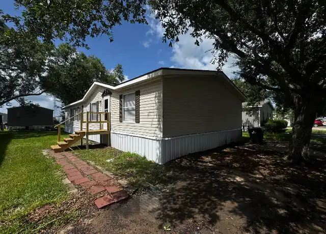 Property at 144 Fox Meadow Dr, Alvin, TX, 77511, 3 beds, 2 baths, [object Object]