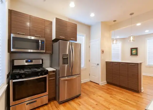 Property at 1021 N Leavitt St, Chicago, IL, 60622, 2 beds, 1 bath, [object Object]