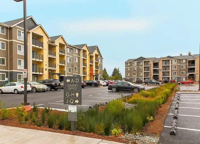 Photo of 1066 S 320th St, Federal Way, WA 98003