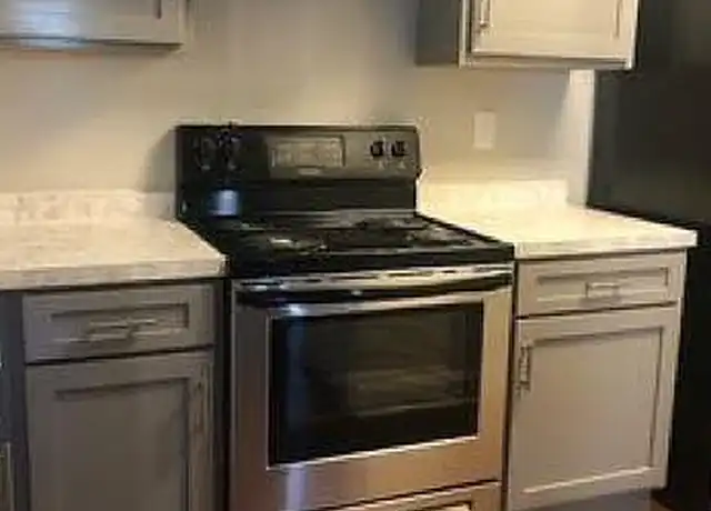 Property at Crescent Pointe - 1500 S Oak St, Seneca, SC, 29678, 1 bed, 1 bath, [object Object]