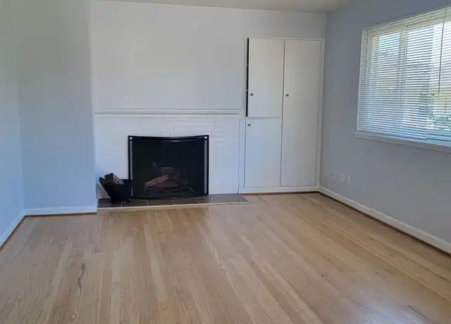 Property at 7305-7307 47th Ave SW - 7305 47th Ave SW, Seattle, WA, 98136, 3 beds, 2 baths, [object Object]