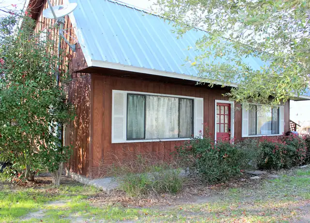 Property at 1030 Garden St, Somerville, TX, 77879, 1 bed, 1 bath, [object Object]