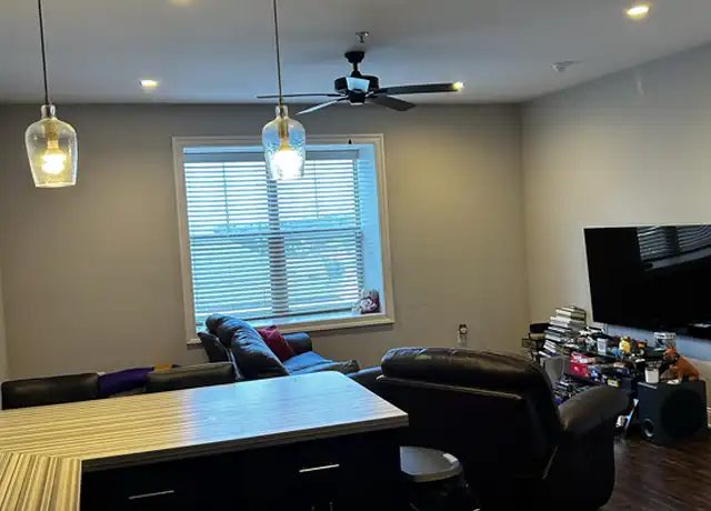 Property at 970 Ridge Ave Unit 9, Scranton, PA, 18510, 2 beds, 1 bath, [object Object]