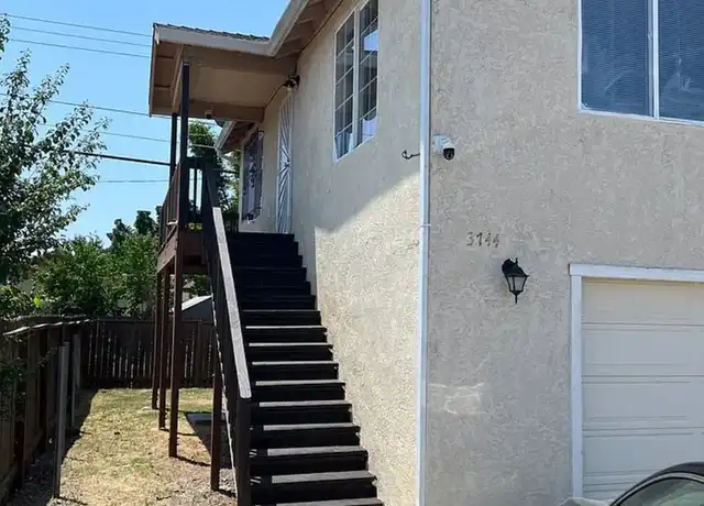 Property at 3744 19th Ave, Sacramento, CA, 95820, 2 beds, 1 bath, [object Object]