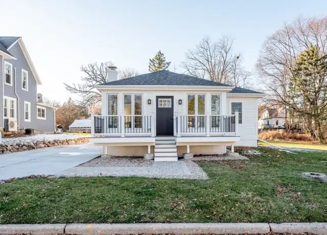 Property at 122 Williams St, Williams Bay, WI, 53191, 3 beds, 2.5 baths, [object Object]