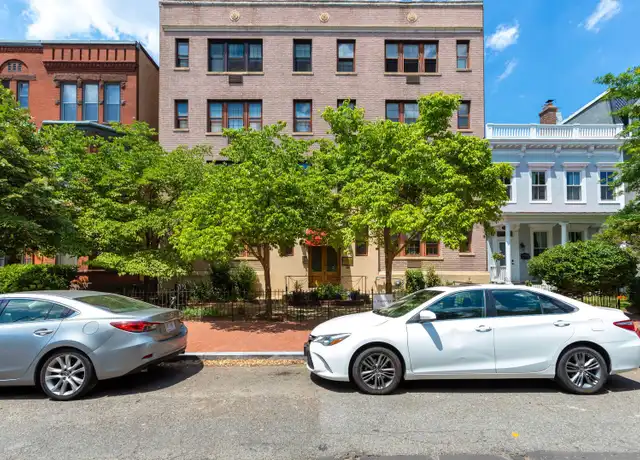 Property at 414 Seward Sq SE #406, Washington, DC, 20003, 1 bed, 1 bath, [object Object]