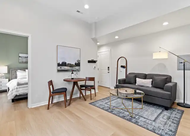 Property at 300 Main St Unit 2B, Racine, WI, 53403, 1 bed, 1 bath, [object Object]
