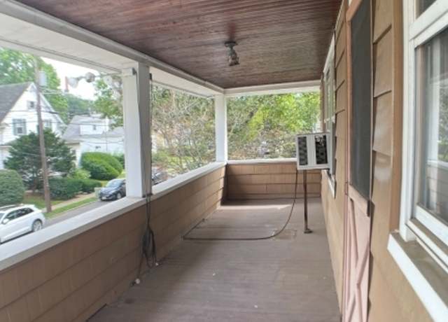Photo of 296 Demott Ave, Clifton, NJ 07011