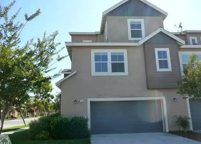 Property at 333 Kiawah River Dr, Oxnard, CA, 93036, 3 beds, 3.5 baths, [object Object]